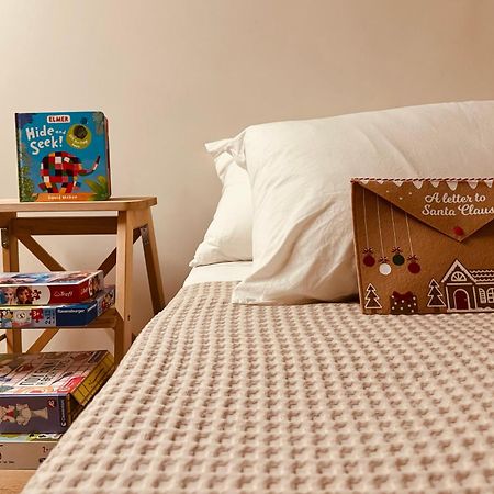 2 Bedroom Apt - Live Like A Local In Kolonaki 아테네 외부 사진