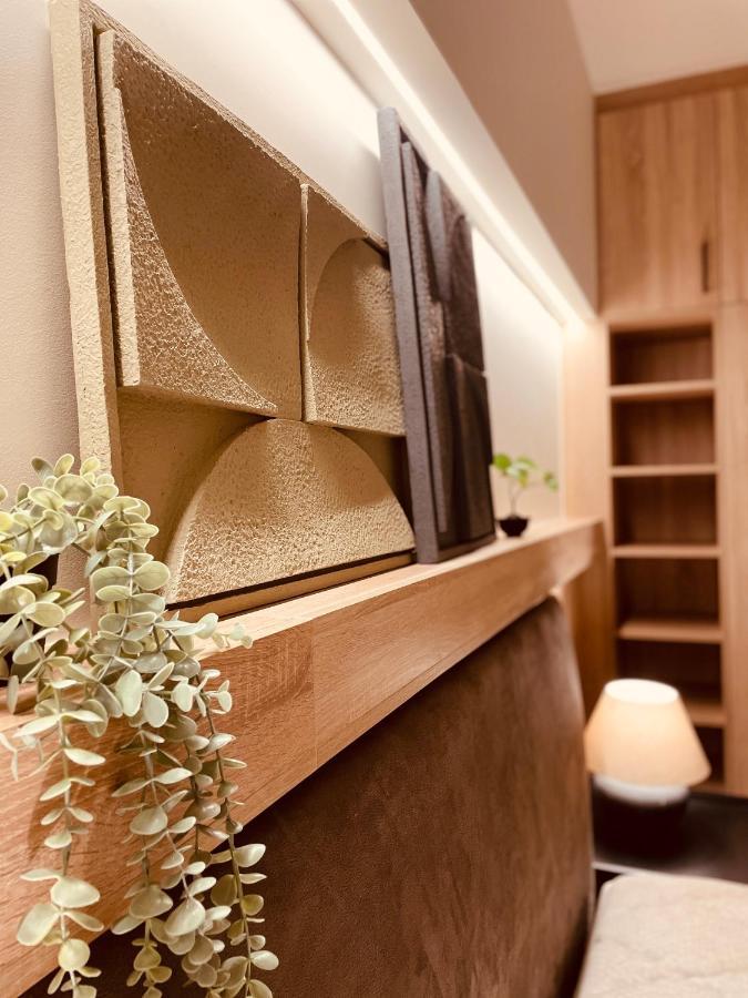 2 Bedroom Apt - Live Like A Local In Kolonaki 아테네 외부 사진