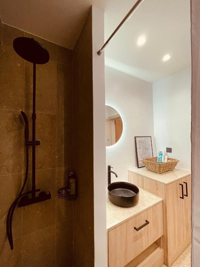 2 Bedroom Apt - Live Like A Local In Kolonaki 아테네 외부 사진